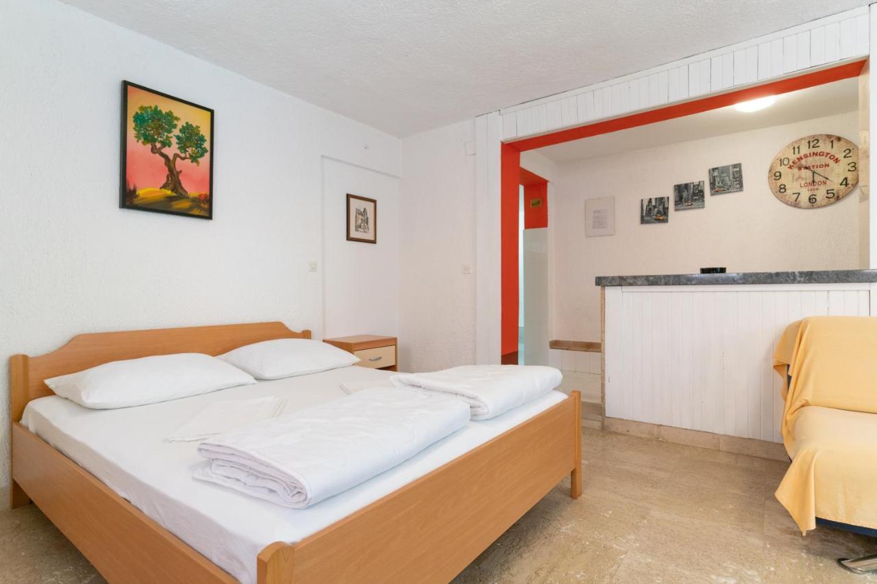 Apartment Milka Rovinj Exterior foto